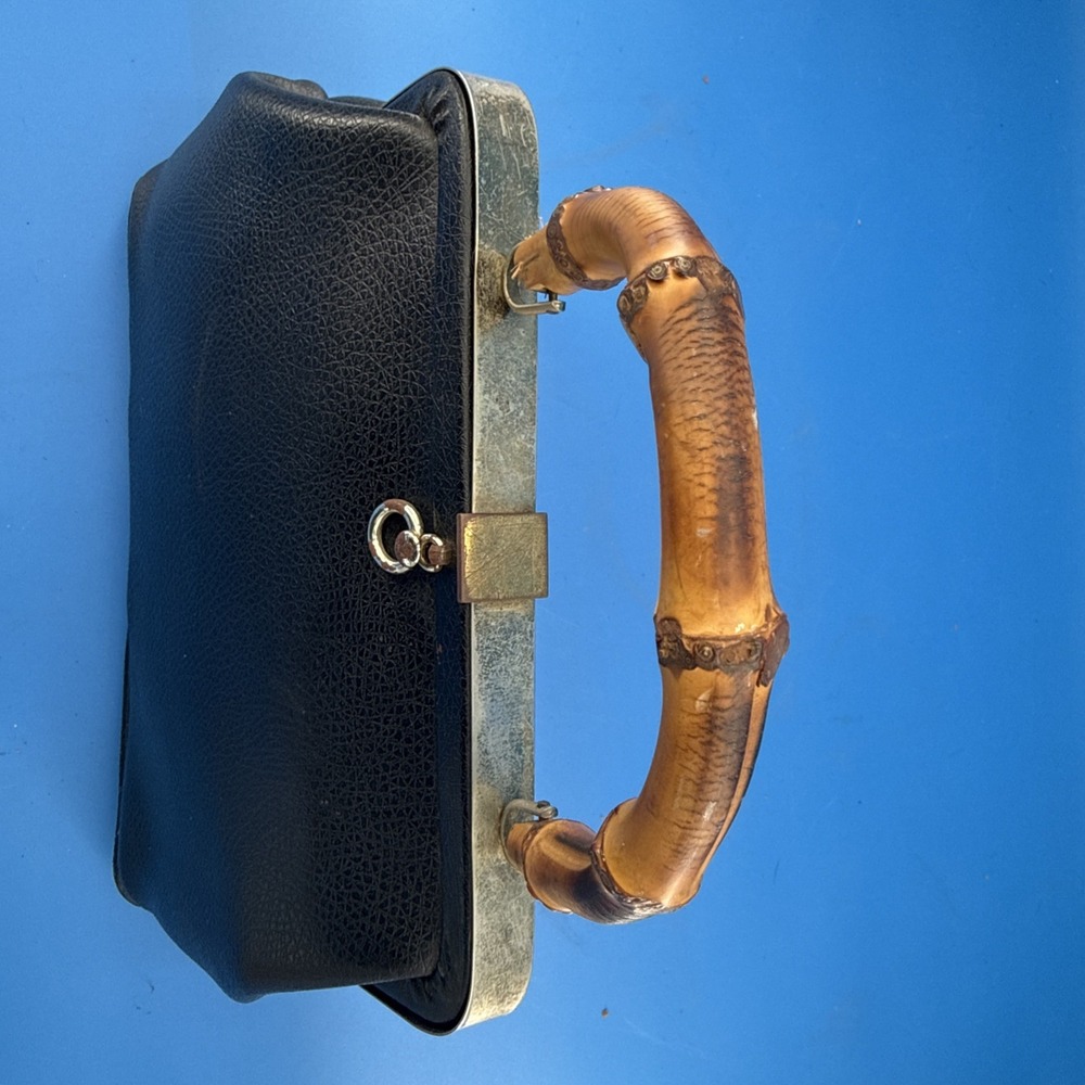VTG 60s Black Pebbled Top Handle Handbag Bamboo Handle Frame Purse Classic - Picture 4 of 10